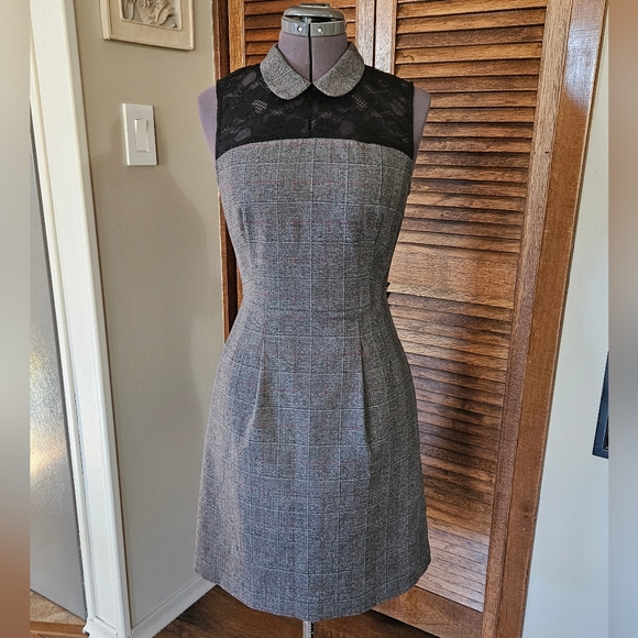 Super cute, RW&Co, grey gingham dress. - Picture 2 of 11